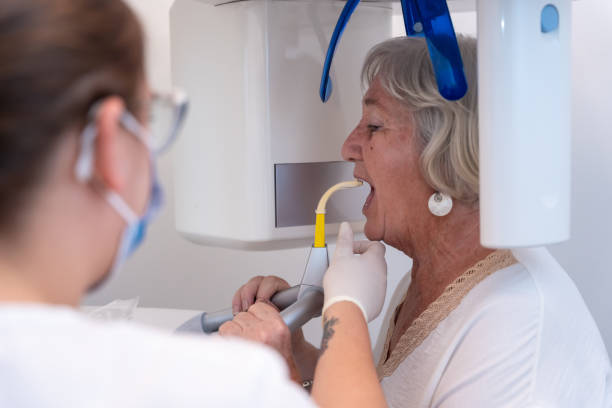Best Emergency Tooth Extraction in Deer Park, IL